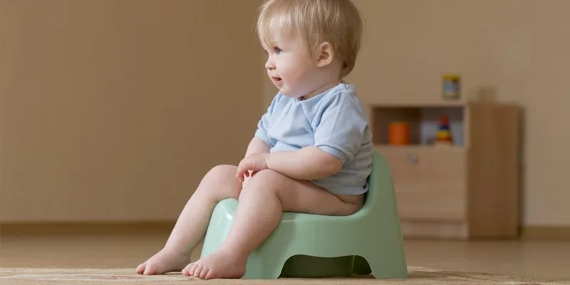 از پوشک گرفتن کودک