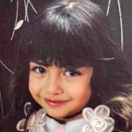 عکس بچگی ستایش دهقان