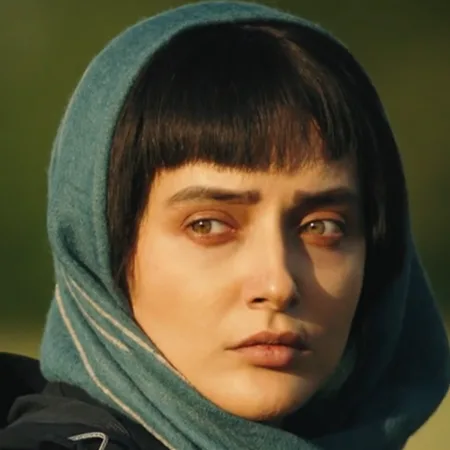 نورا محقق از بازیگران سریال شغال در نقش آوا