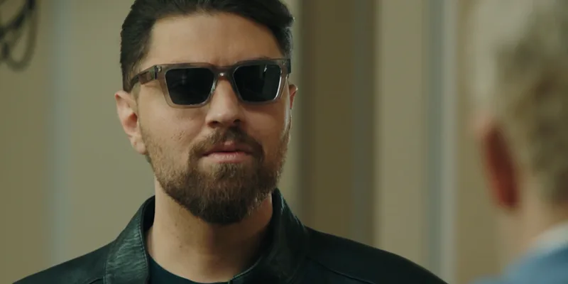 امیرحسین فتحی از بازیگران سریال شغال در نقش کامیار