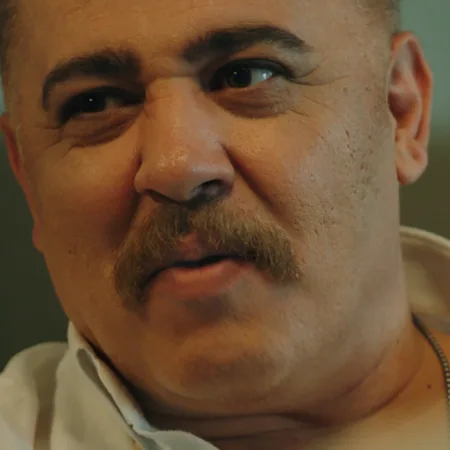 علیرضا زمانی نسبت بازیگر نقش سامی در سریال شغال